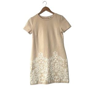 Kimchi Blue Urban Outfitters Tan White Floral Embroidery Midi Dress Size Medium